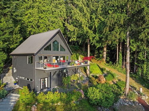 485 Timbertop Drive, Lions Bay, BC 