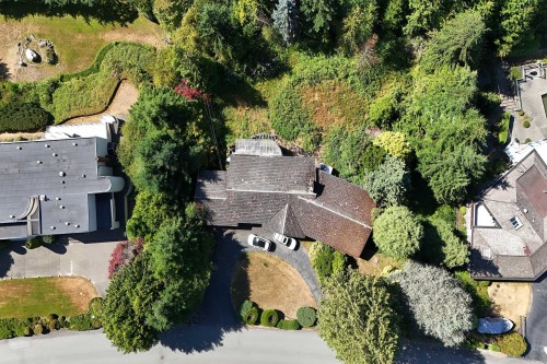 1084 Groveland Road, West Vancouver, BC 