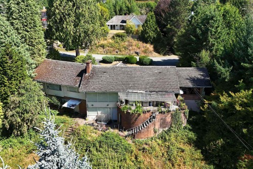 1084 Groveland Road, West Vancouver, BC 