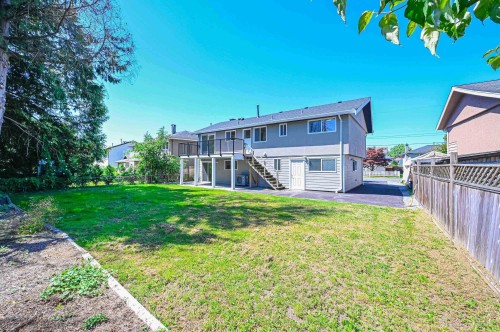 5546 Maple Crescent, Delta, BC 