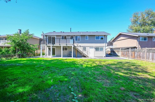 5546 Maple Crescent, Delta, BC 