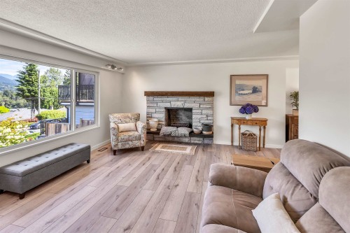 3321 Viewmount Drive, Port Moody, BC 