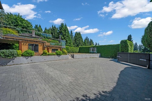 1350 Palmerston Avenue, West Vancouver, BC 