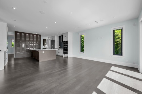 1350 Palmerston Avenue, West Vancouver, BC 