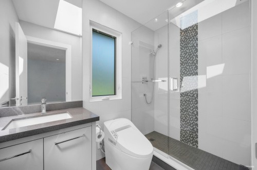 1350 Palmerston Avenue, West Vancouver, BC 