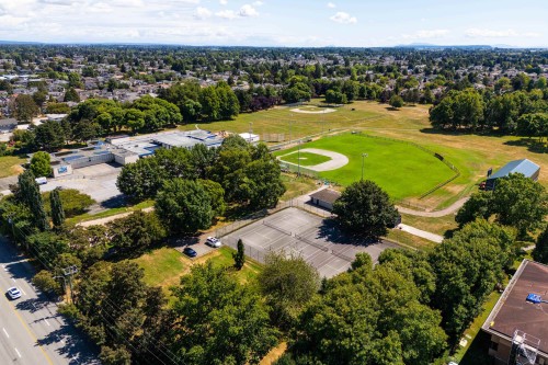 6151 Blundell Road, Richmond, BC 