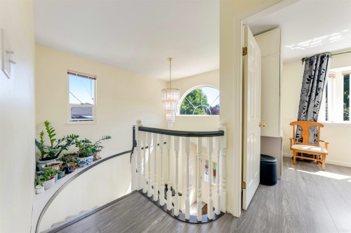 75 56Th Avenue E, Vancouver, BC 