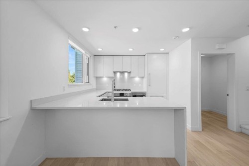 4110 Columbia Street, Vancouver, BC 