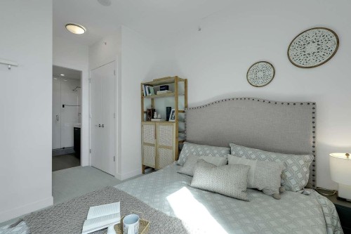 803-9060 University Crescent, Burnaby, BC 