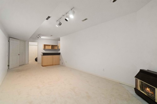 1412 Magnolia Place, Coquitlam, BC 