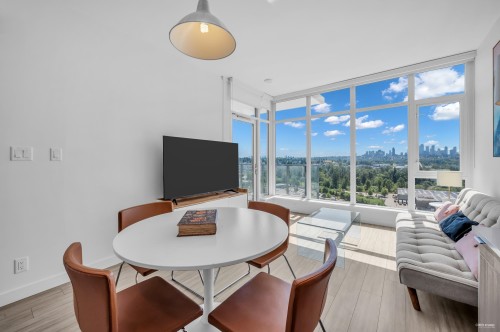 1709-2351 Beta Avenue  Burnaby, BC V5C 0M2