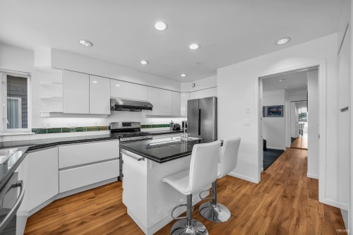 2848 20Th Avenue W, Vancouver, BC 