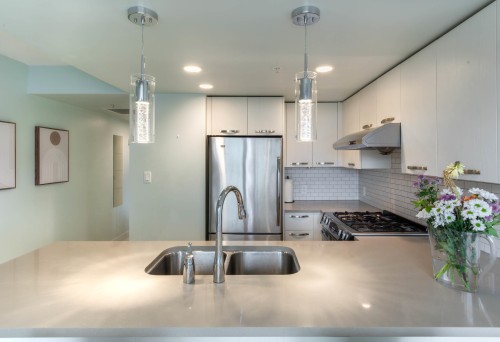 609-6888 Cooney Road, Richmond, BC 