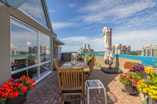 2002-1245 Quayside Drive, New Westminster, BC 