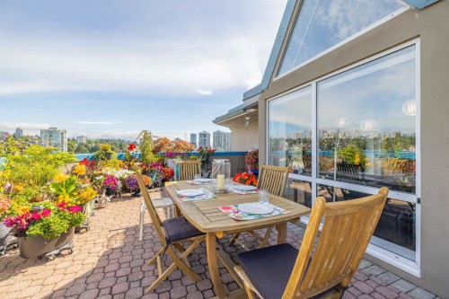 2002-1245 Quayside Drive, New Westminster, BC 