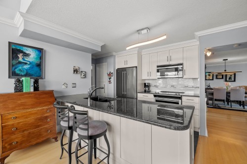 2002-1245 Quayside Drive, New Westminster, BC 