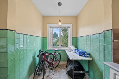 3579 18Th Avenue W, Vancouver, BC 