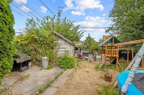 3579 18Th Avenue W, Vancouver, BC 