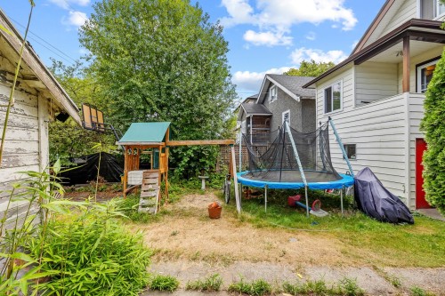 3579 18Th Avenue W, Vancouver, BC 