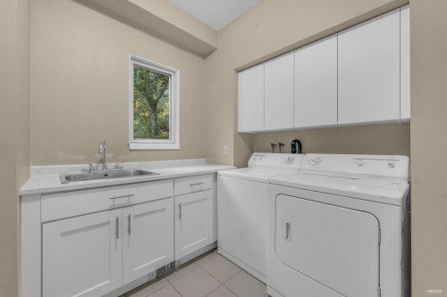 2617 Westhill Way, West Vancouver, BC 