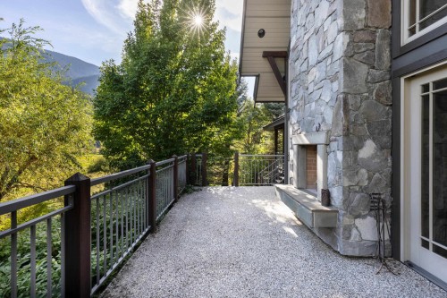 1360 Collins Road, Pemberton, BC 
