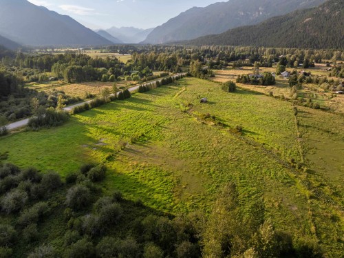 1360 Collins Road, Pemberton, BC 