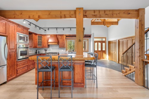 1360 Collins Road, Pemberton, BC 