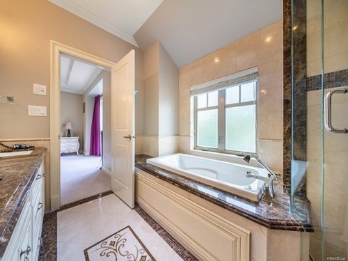 2135 37Th Avenue W, Vancouver, BC 