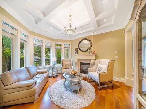 2135 37Th Avenue W, Vancouver, BC 