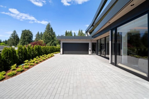 680 Westhyde Place, North Vancouver, BC 