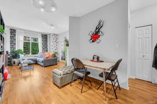 213-83 Star Crescent  New Westminster, BC V3M 6X8