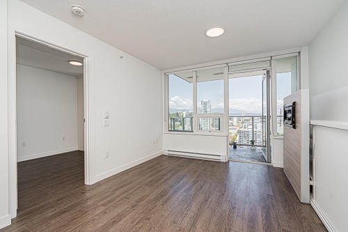 2712-908 Quayside Drive, New Westminster, BC 