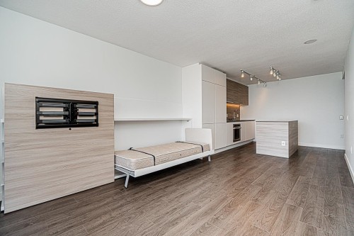 2712-908 Quayside Drive, New Westminster, BC 