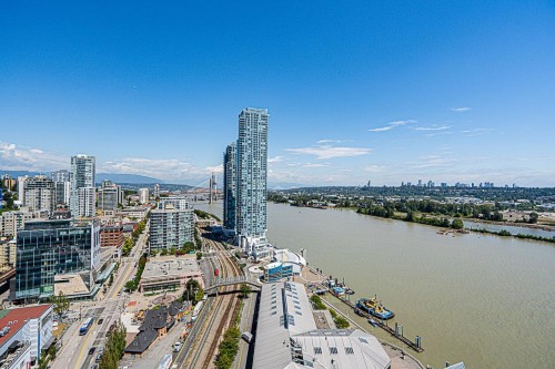 2712-908 Quayside Drive, New Westminster, BC 