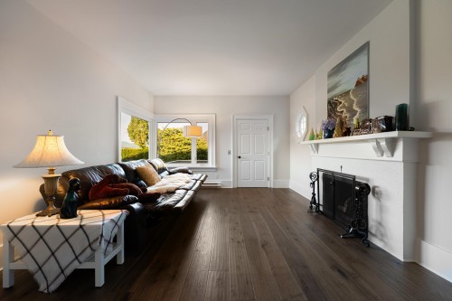 4603 5Th Avenue W, Vancouver, BC 