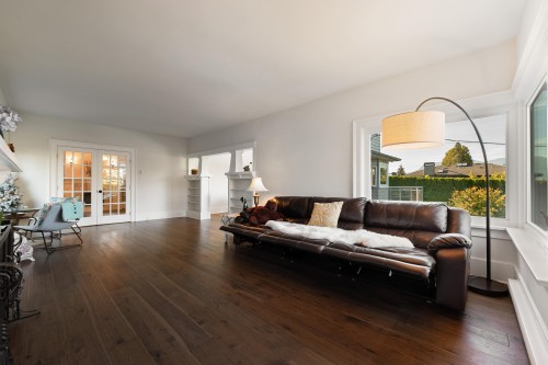 4603 5Th Avenue W, Vancouver, BC 