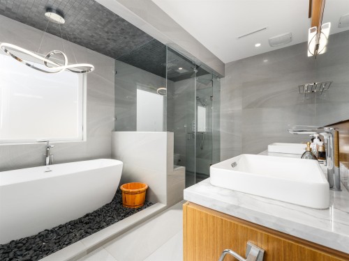 6340 Swift Avenue, Richmond, BC 