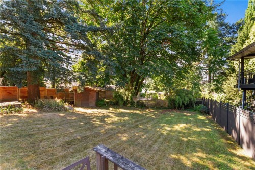 2058 Hillside Avenue, Coquitlam, BC 