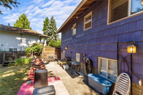 2058 Hillside Avenue, Coquitlam, BC 