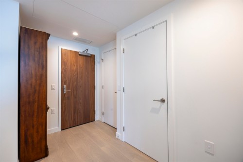 3008-6537 Telford Avenue, Burnaby, BC 