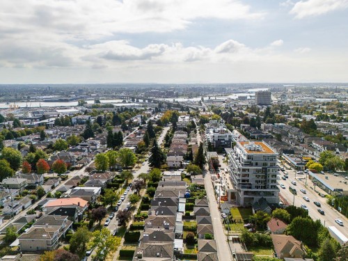 970 64Th Avenue W, Vancouver, BC 