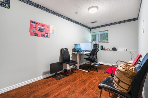 1281 Sherman Street, Coquitlam, BC 