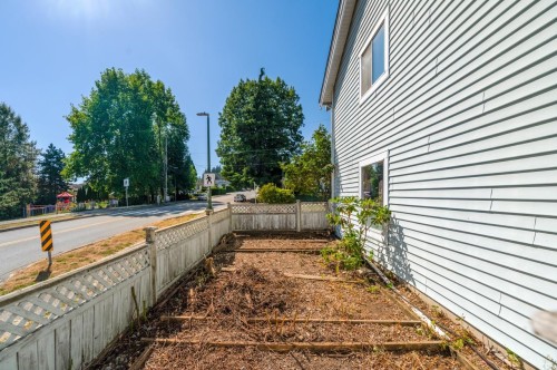 1281 Sherman Street, Coquitlam, BC 