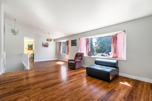 1281 Sherman Street, Coquitlam, BC 