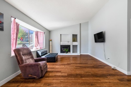 1281 Sherman Street, Coquitlam, BC 