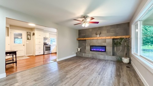 11185 272 Street, Maple Ridge, BC 