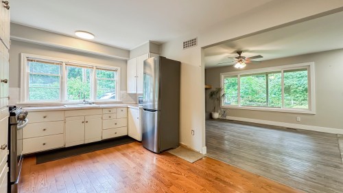 11185 272 Street, Maple Ridge, BC 