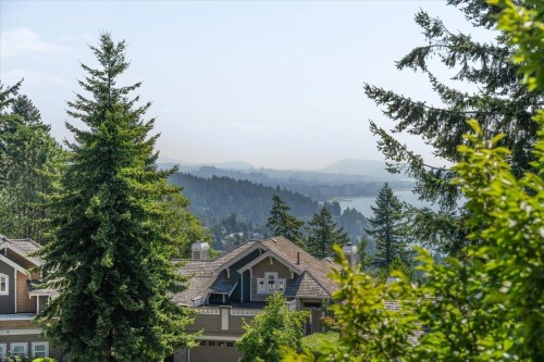 4949 Edendale Court, West Vancouver, BC 