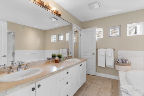 4949 Edendale Court, West Vancouver, BC 