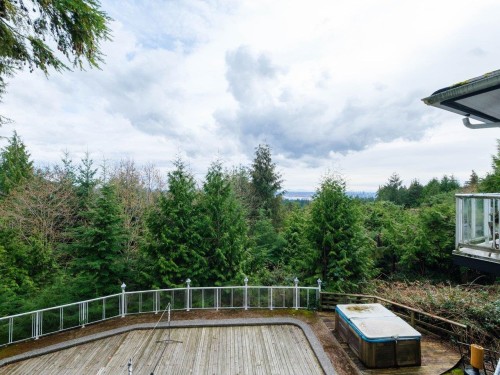 530 St. Andrews Road, West Vancouver, BC 